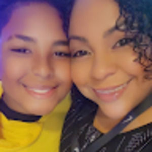 Meet your Posher, Aura